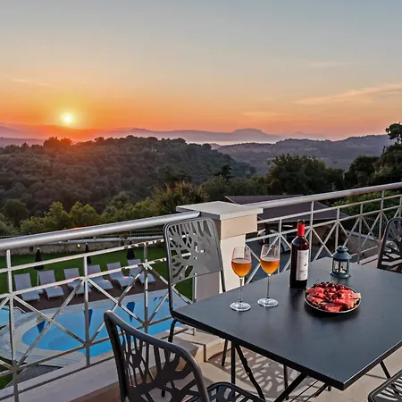 With 3 Bedrooms In Kaloniktis-rethymno, With Wonderful Mount Apartment