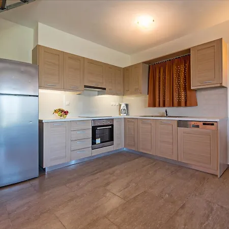 Apartament With 3 Bedrooms In Kaloniktis-rethymno, With Wonderful Mount Retimno